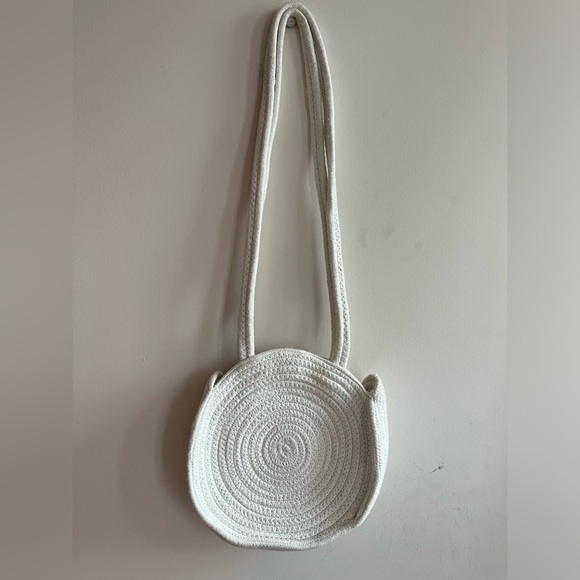 Main Character From Aritzia Circle Bag - Picture 1 of 3